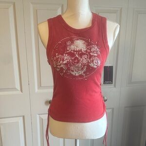 No Boundaries Red Ribbed Skull Graphic Tank Top